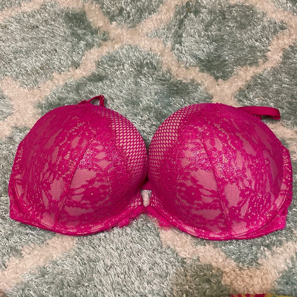 Victoria Secret Pink Glittery Push-up Bra